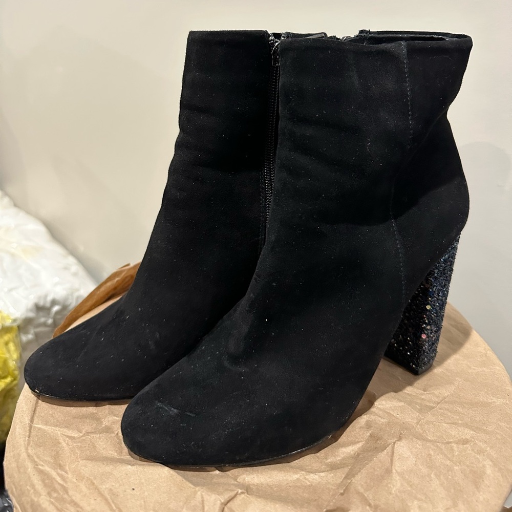 Neiman Marcus Black and Silver Heeled Boots with Chunky Heel
